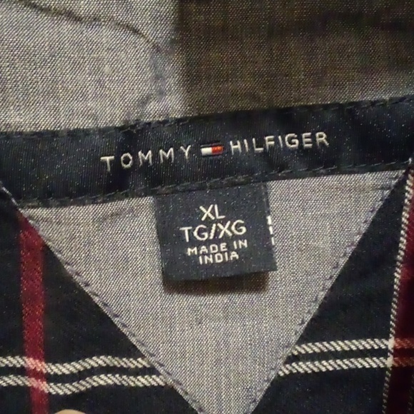 Tommy Hilfiger Plaid Long Sleeve Button Down Shirt - Size XL - Picture 4 of 8